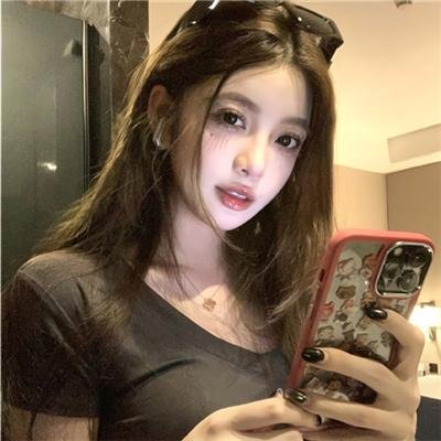 一个女孩和一个男孩